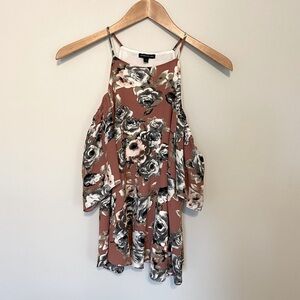 3/$15 Boutique Floral Cold Shoulder Top Shirt Size Small